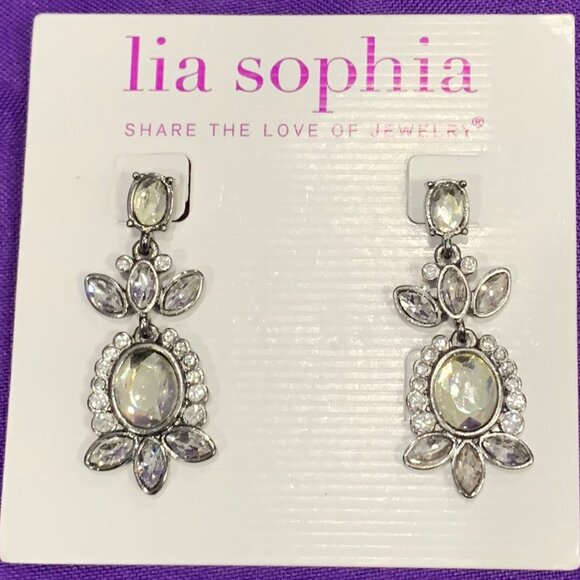 NWT Lia Sophia Black Swan earrings - Picture 1 of 1